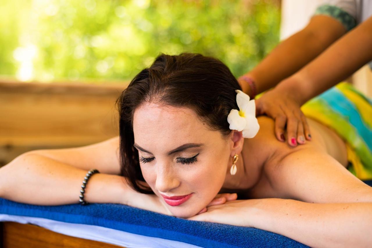 South Palm Resort Maldives With First-Ever Floating Spa Addu City Exteriér fotografie